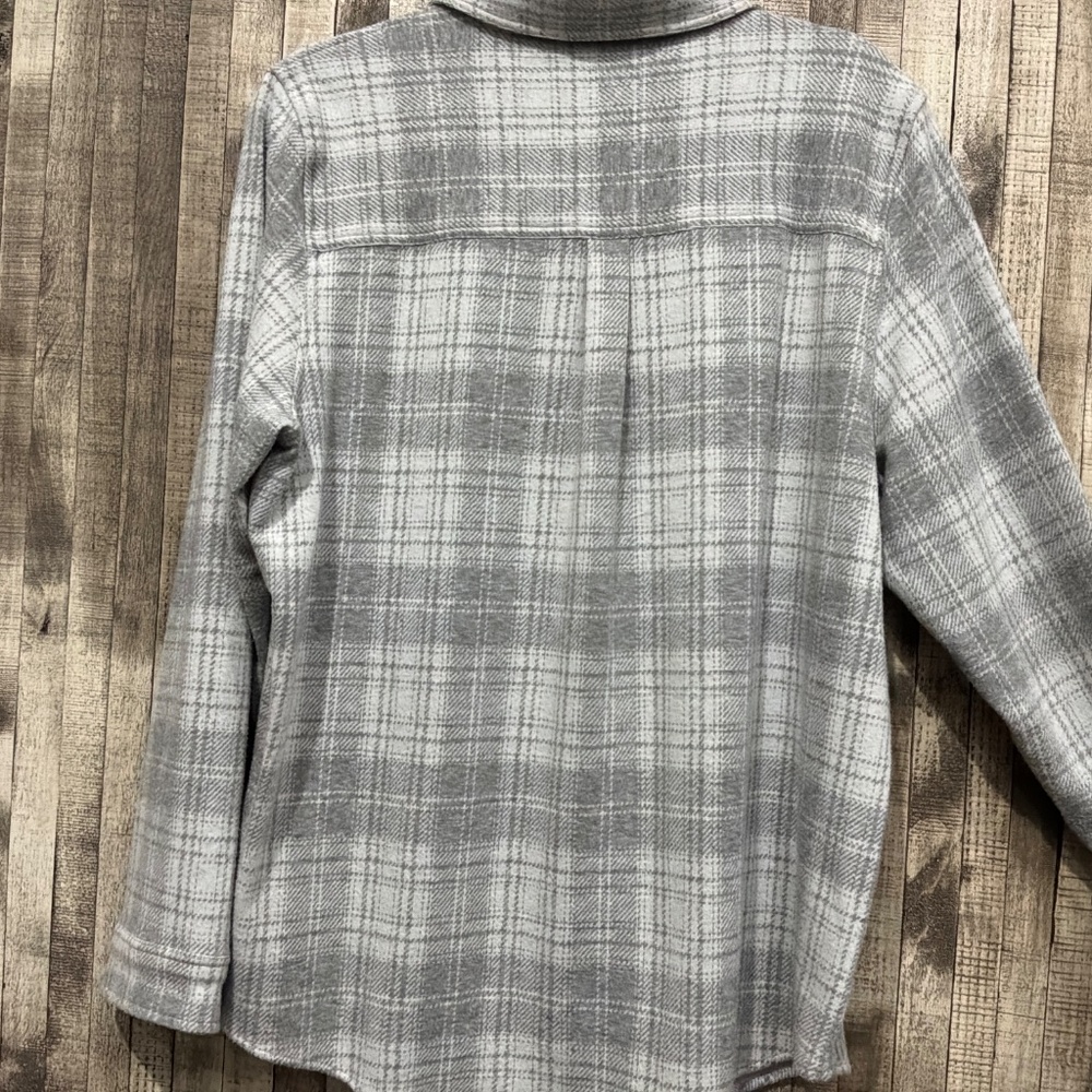 Faherty Sweater - image 3